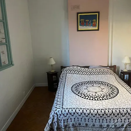 A Louer Dans Maison Au Centre بيت خشبي Uzès