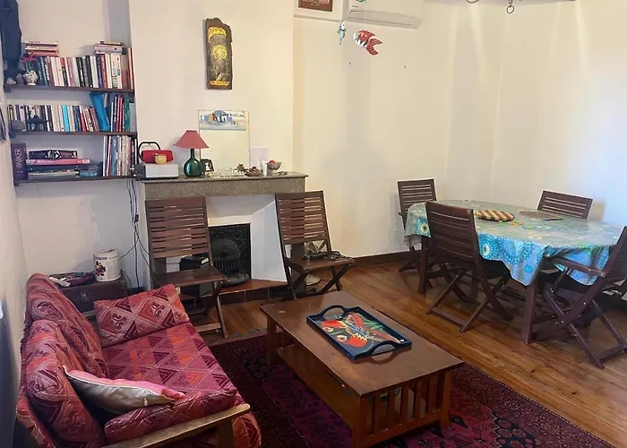 à Louer Dans Maison Au Centre